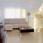 Condes De Iza Large Townhouse Sleeps 8 Rdr122