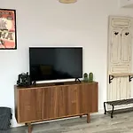 Crozier Suites - Wssell De Guimbarda