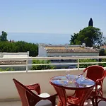 Sea View Apartment In Miraflores