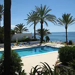 Oasis Club Beach Villa