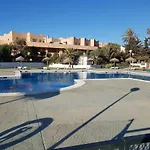 Casa Baja Extraordinaria En Urbanizacion Naturista!