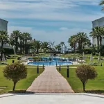 Beachfront Apartment In Puerto Banus, Playa Rocio