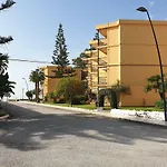 Playa Bella 2-2A