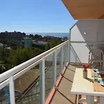 Lovely Familiar Apartment With Pool In Cap Salou