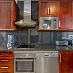 Stunning 2Br Sea View Condo 8 In Malibu