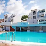 Apartment Sea Breeze