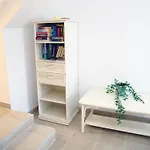 2 Min Walk To Beach - Private Solarium Bungalow