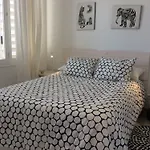 Del Parque Flats - Guadalmar