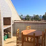 Flat With Sea Views 200M From The Beach