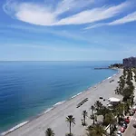 Atico En Almunecar. Primera Linea De Playa Con Vistas Espectaculares