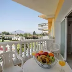 Lovely Beachfront Apartment Puerto Banus Marbella