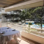 T&H Playamero Family Apartment