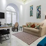 Casa Del Malecon By Cadiz4Rentals