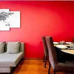 Three Bedroom Apartment In Sants