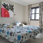 Homelystay- Marbella, Puerto Banus