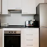 Lonja De La Seda, Apartments