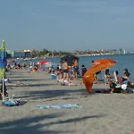 Minutes To The Beach