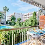 Pure Pool Sensation Apartment Sitges