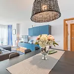 Apartamento Lujo& Piscina Junto Barcelona Centro
