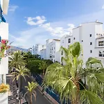 Awesome 2 Bedroom Apt With Pool And Parking In Puerto Banus - Rdr197