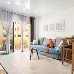 138 Los Angeles, Los Cristianos Close To The Ocean