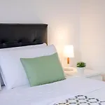 Gracia Bas Apartments Barcelona
