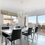 Villa Azora