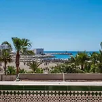 Beachfront Location In Benalmadena By Costarentals - Ref 70