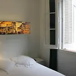 Hostal Gat Xino