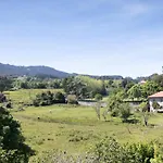 Sukarrieta Apartment By People Rentals