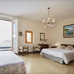 30Min To Barcelona, Groups Families, Ac Wifi, Beach Stylish House