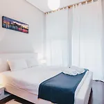 Apple By People Rentals