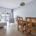 R68 Apartamento Montserrat 32-3