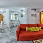 Apartamentos Maribel Wonderstays