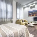 Bas Apartments Gracia