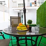 On-Line Luxury Apart Platanos, Free Wi-Fi