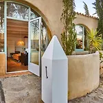 Casa Los Arcos At Masia Nur Sitges, Adults Only