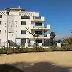 Bajo En Residencial Puerta De Alcazaba 2