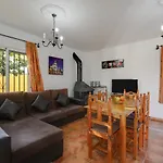 Los Paraisos 3