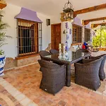 Cubo'S Villa El Palmeral
