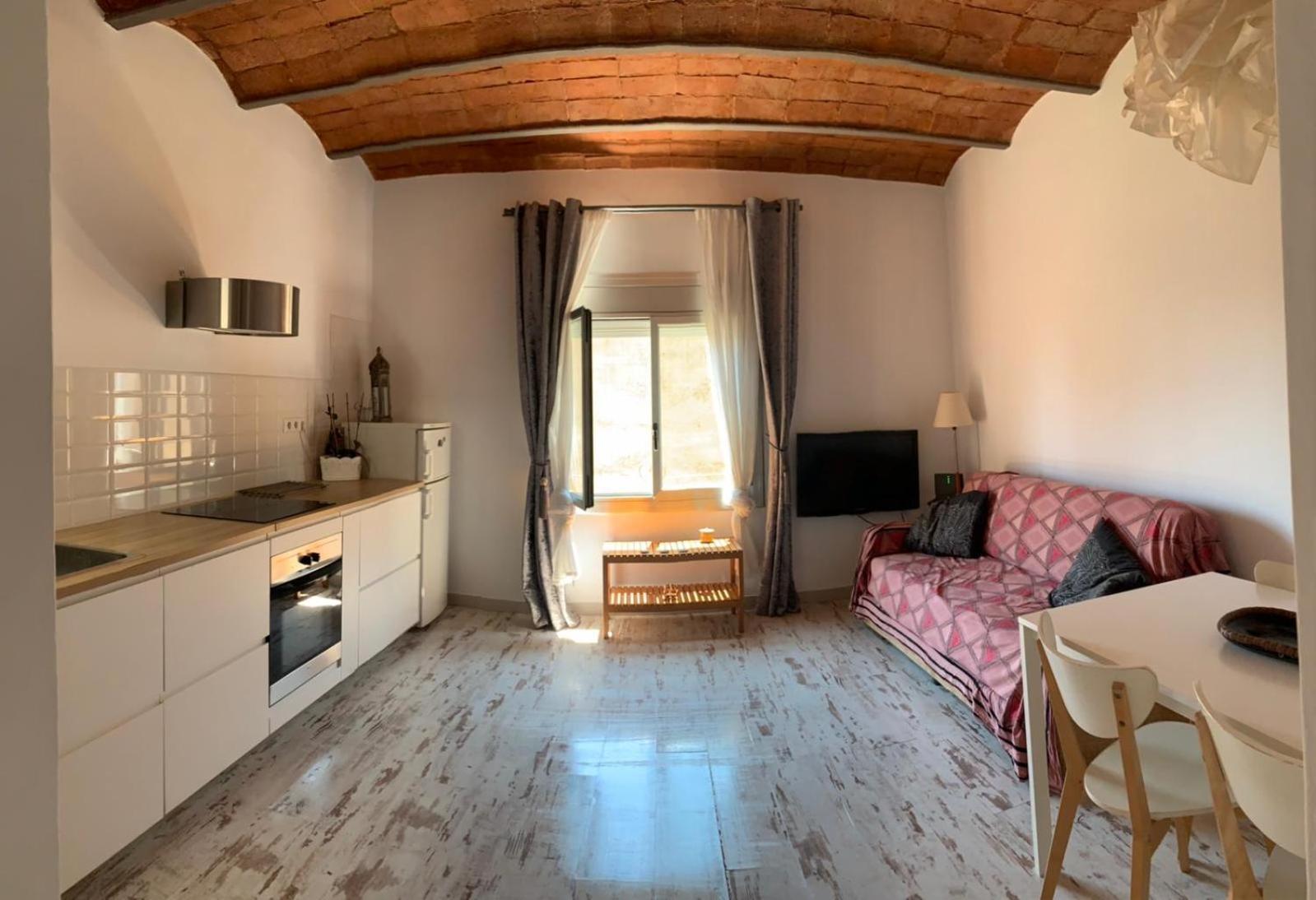 Apartamento Blaumasnou One Step To The Beach!