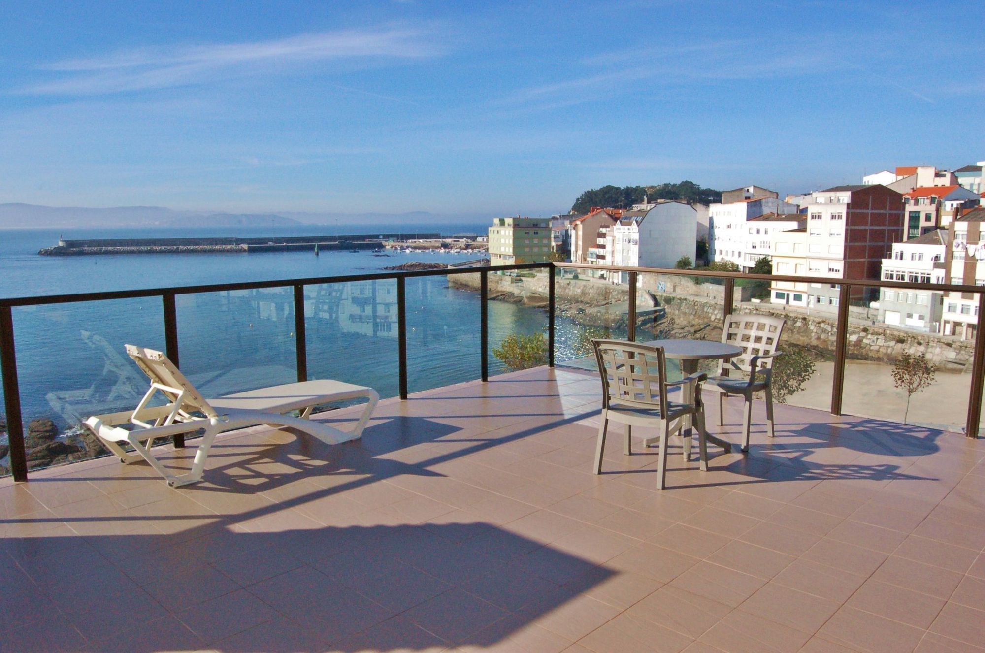 Apts Turisticos Playa De Osmo Corme
