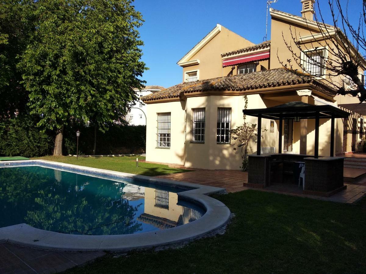 Bed & Breakfast El Halcon 3*