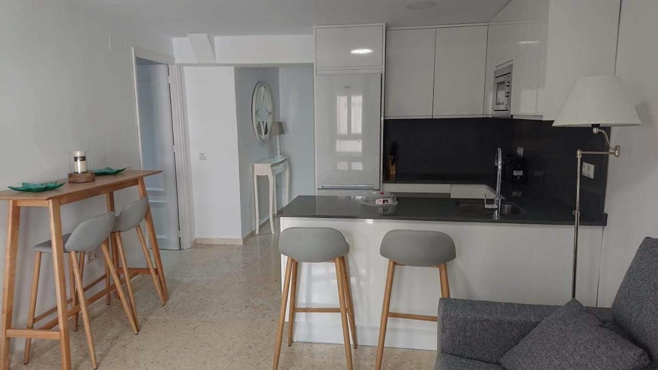 Guesting Comodoro Apartament *