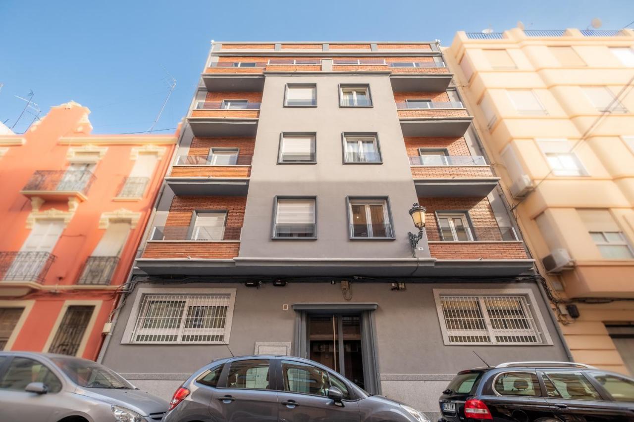 Modern, Stylish Appartamento Valenza