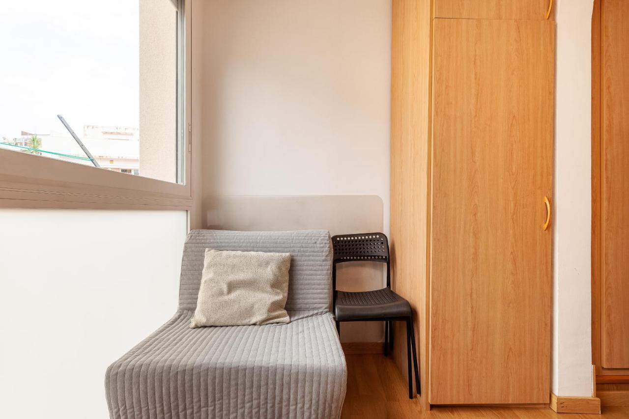 Double With Private Bathroom And Private Kitchen Барселона
