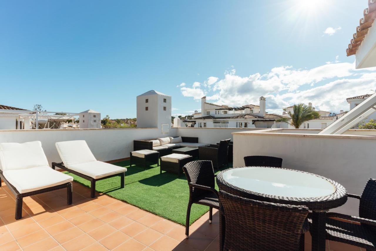 Appartamento 2bdr Penthouse, Naranjos, W/pool, 2km P.banus Marbella