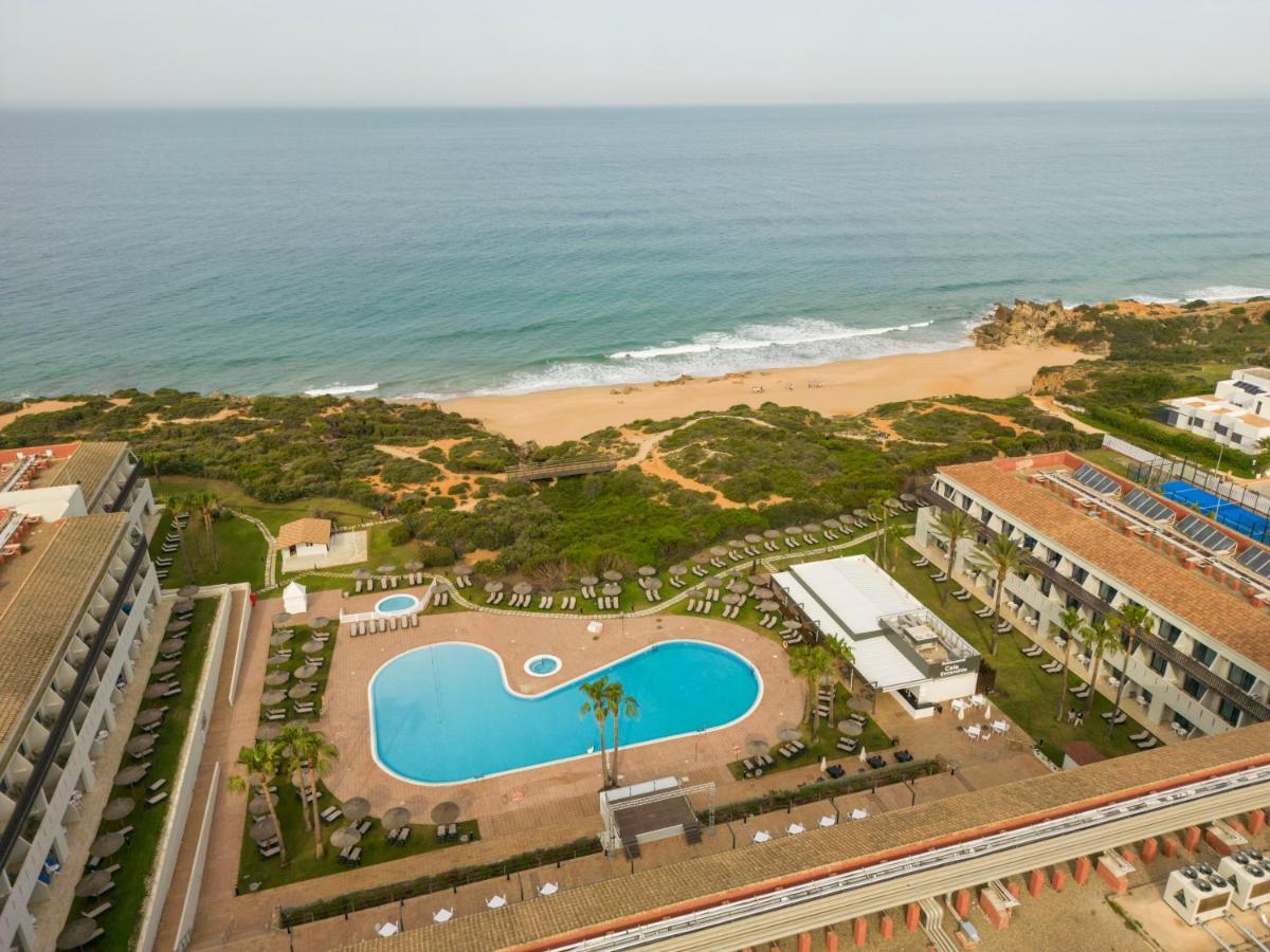 Hotel Ilunion Calas De Conil