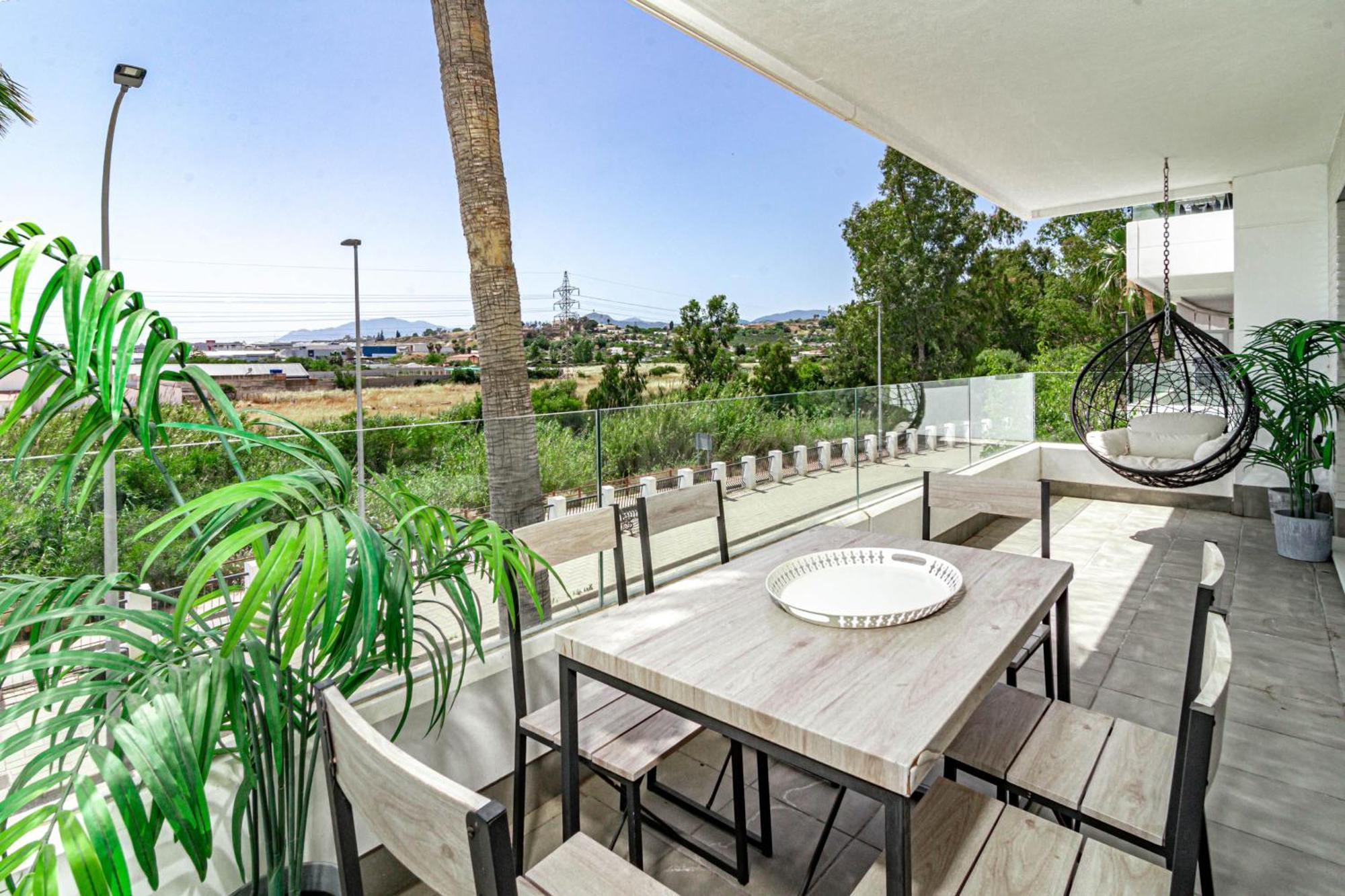 Jg51b - 3 Bedroom Flat With Gym & Rooftop Pool * Marbellac