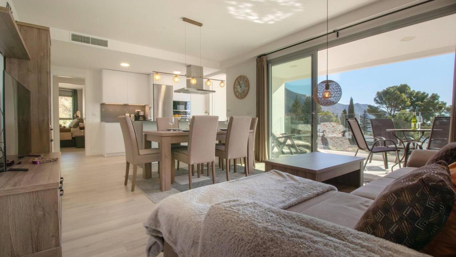 Stylish & Panoramic Views Appartement *